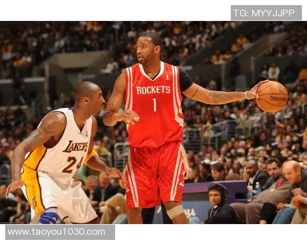 科比与快船的经典扣篮对决回顾与精彩瞬间分析